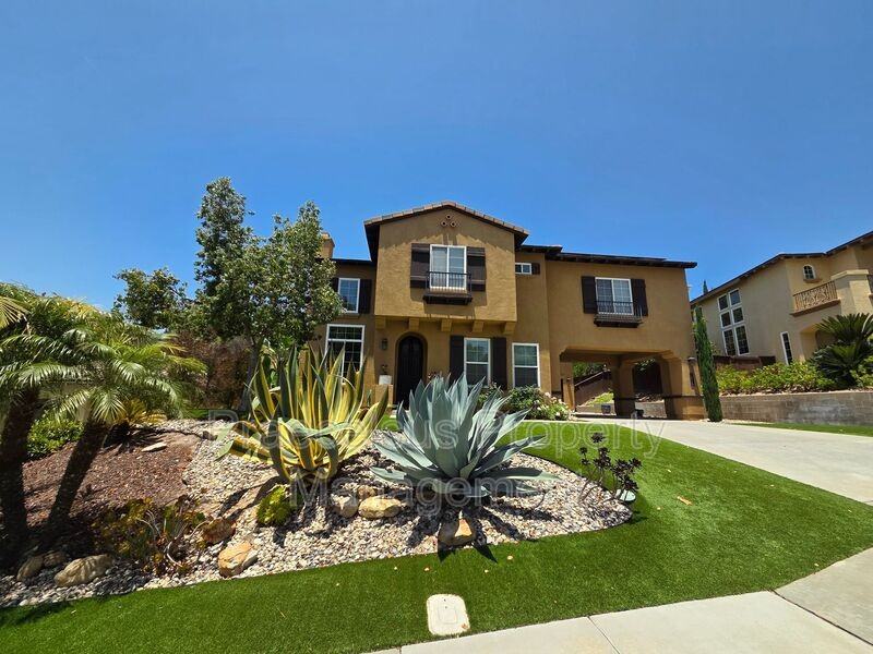 2819 Savannah Ct - Photo 3 of 23