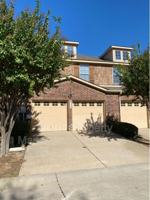 featured image of 2734 Hyde Park Dr