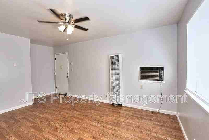 1515 V St #7 - Photo 3 of 50