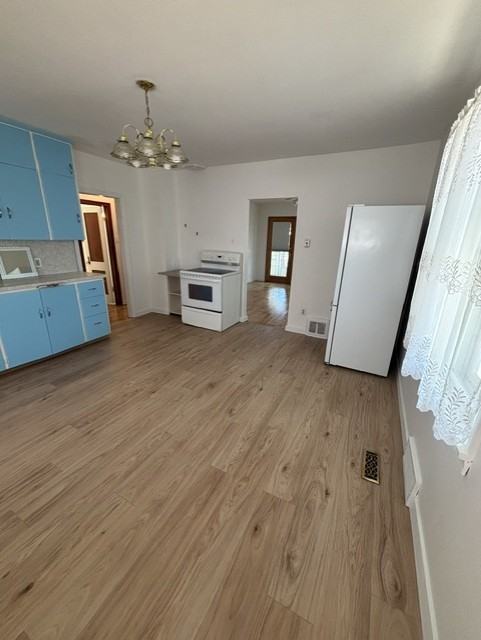 401 3 St Nw - Photo 7 of 17