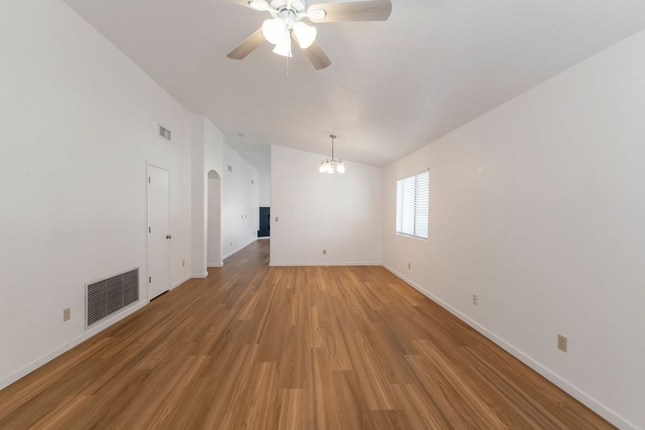 8668 S Desert Dove Dr - Photo 4 of 25