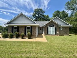 featured image of 2 Cypress Ct