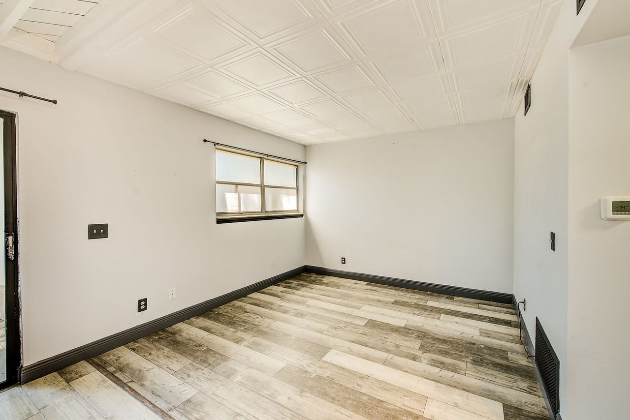 10453 Carrollbrook Cir #222 - Photo 7 of 38