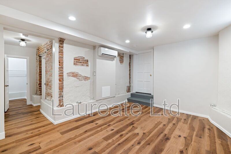 1126 Lafayette St #5 - Photo 4 of 9