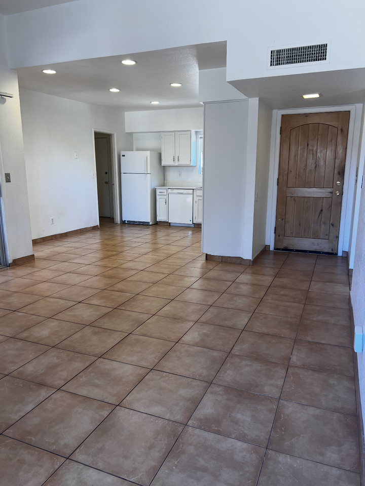 9759 E Laurel Ridge Dr - Photo 3 of 24