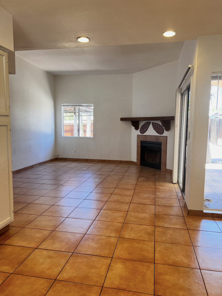 9759 E Laurel Ridge Dr - Photo 5 of 24