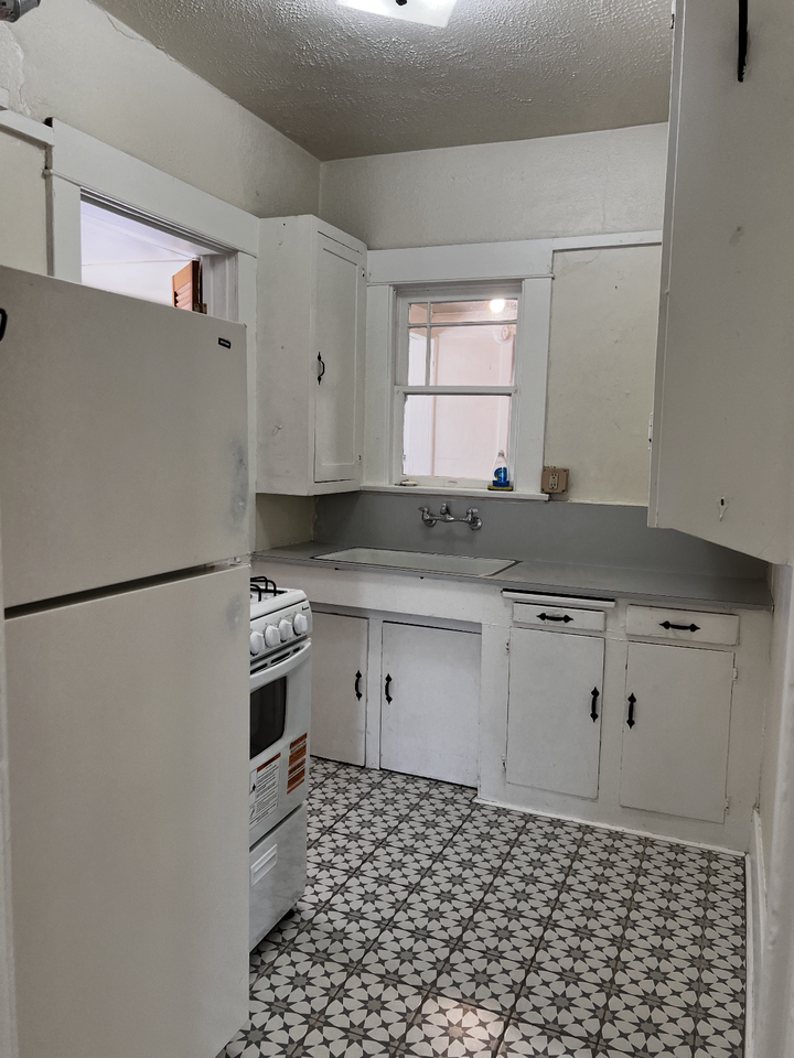 1317 N Euclid Ave - Photo 7 of 18