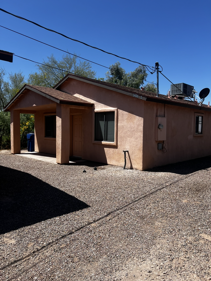 3420 S Clark Ave #2