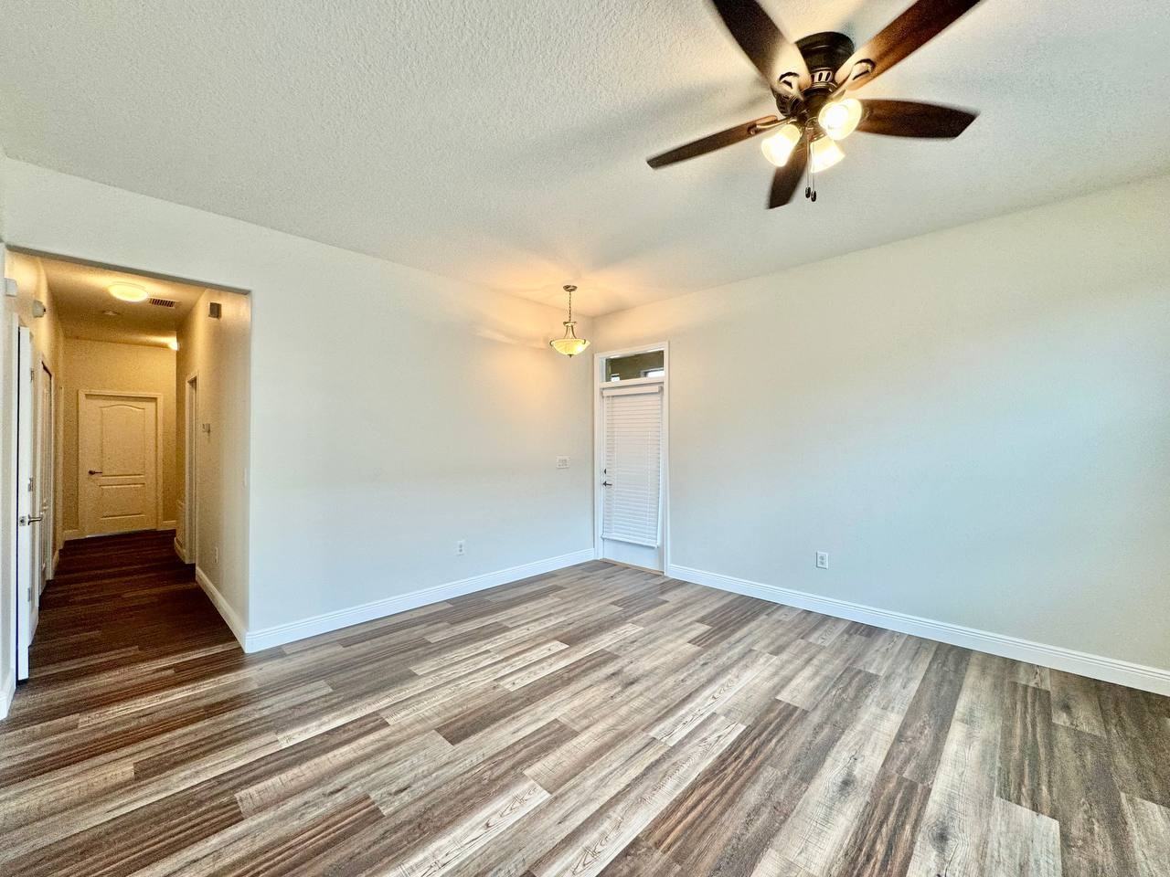 11618 Ashton Field Ave - Photo 7 of 42