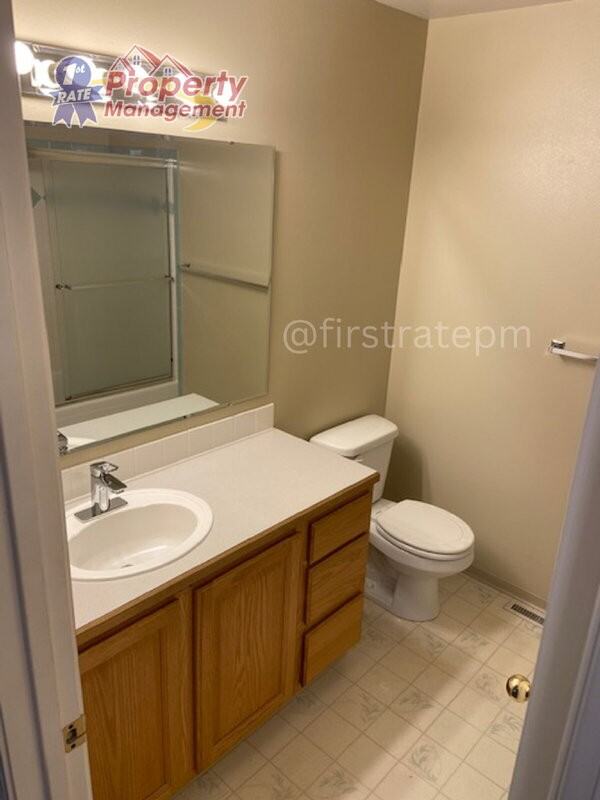 2063 E Lochmeadow Ct - Photo 7 of 16