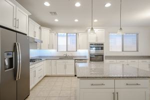 featured image of 3710 E Lodgepole Dr