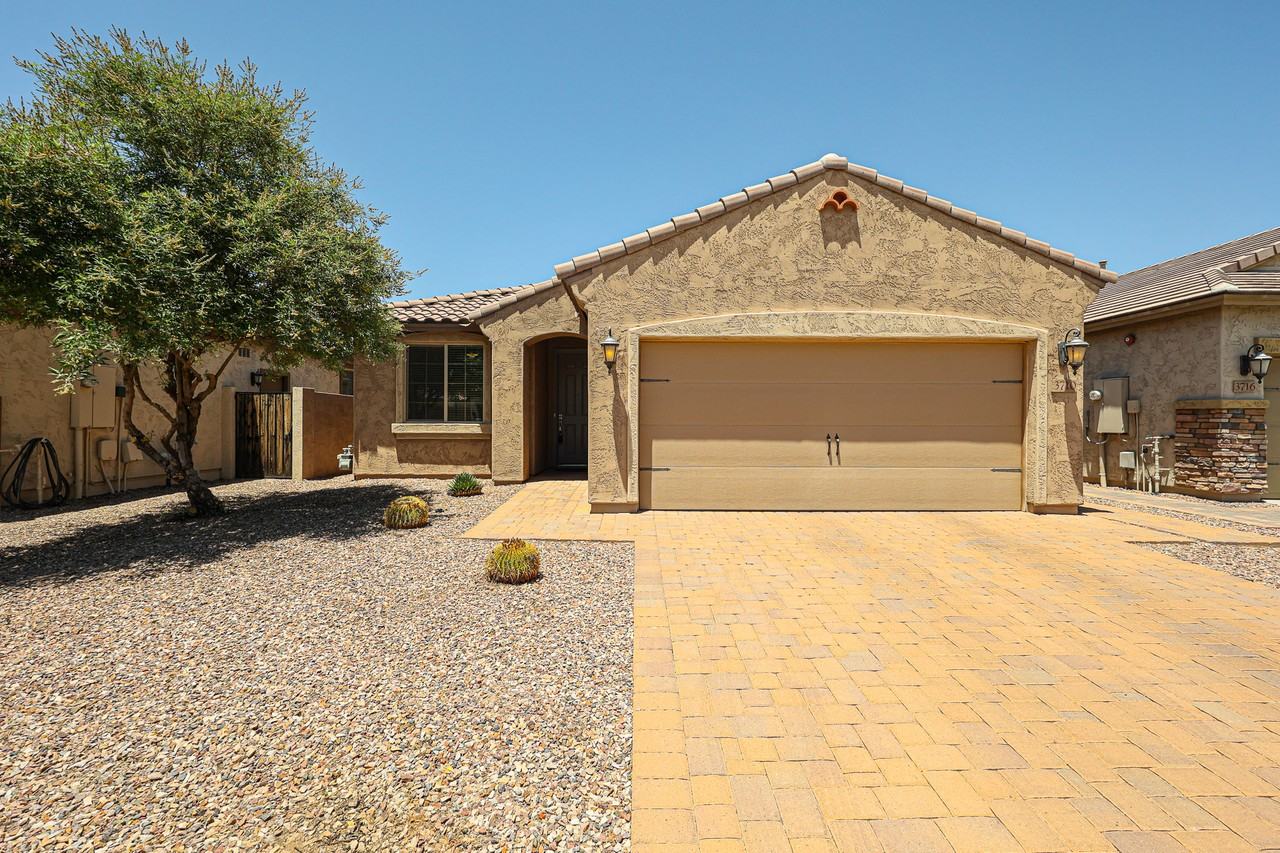 3710 E Lodgepole Dr - Photo 2 of 26