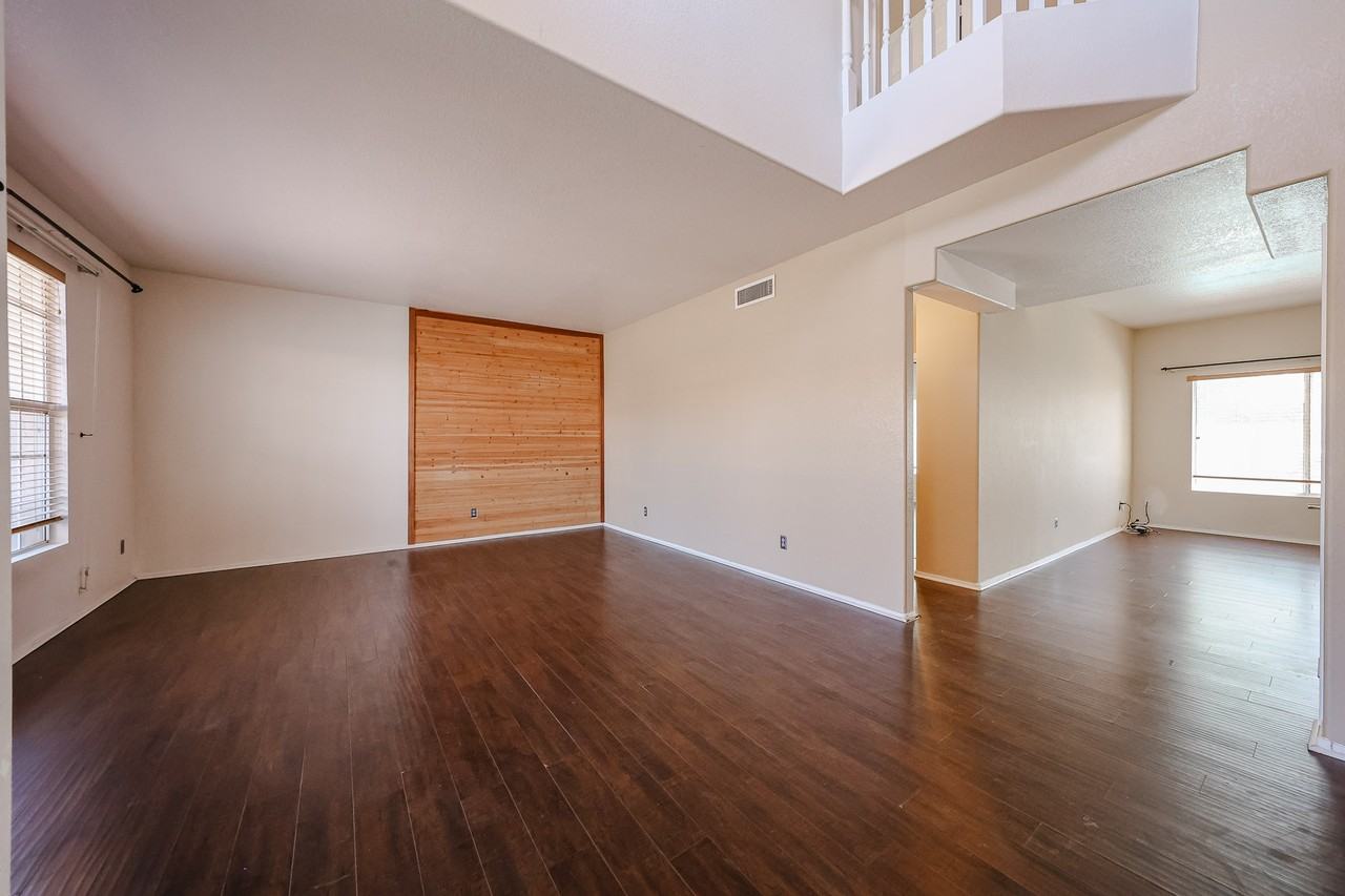 11403 W Crimson Ln - Photo 4 of 50