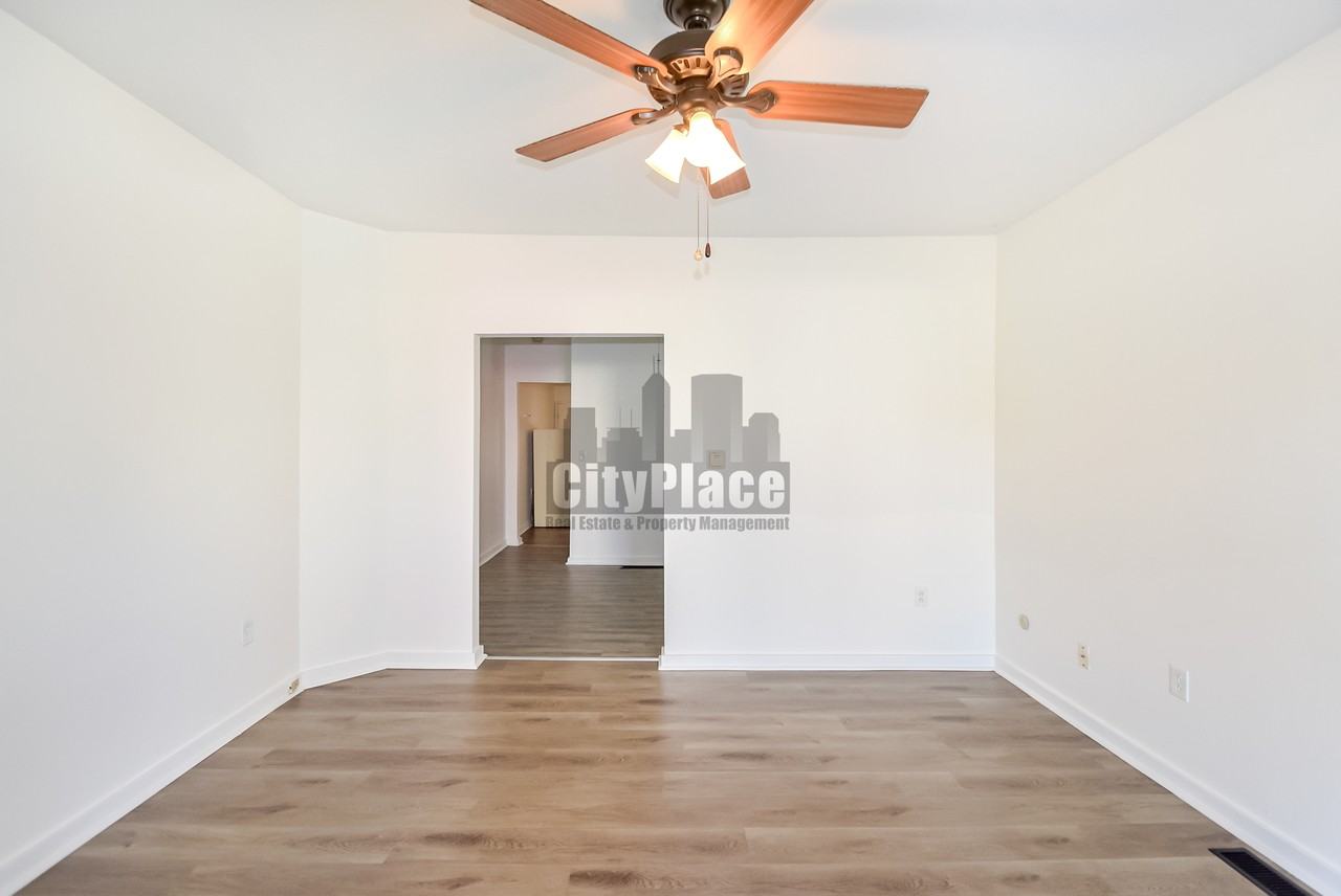 2103 Ringgold Ave - Photo 5 of 17