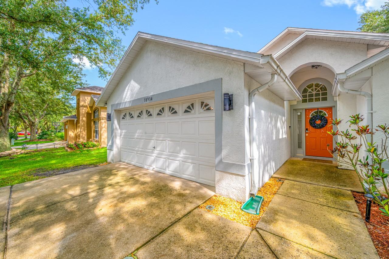 18934 Wood Sage Dr - Photo 4 of 50