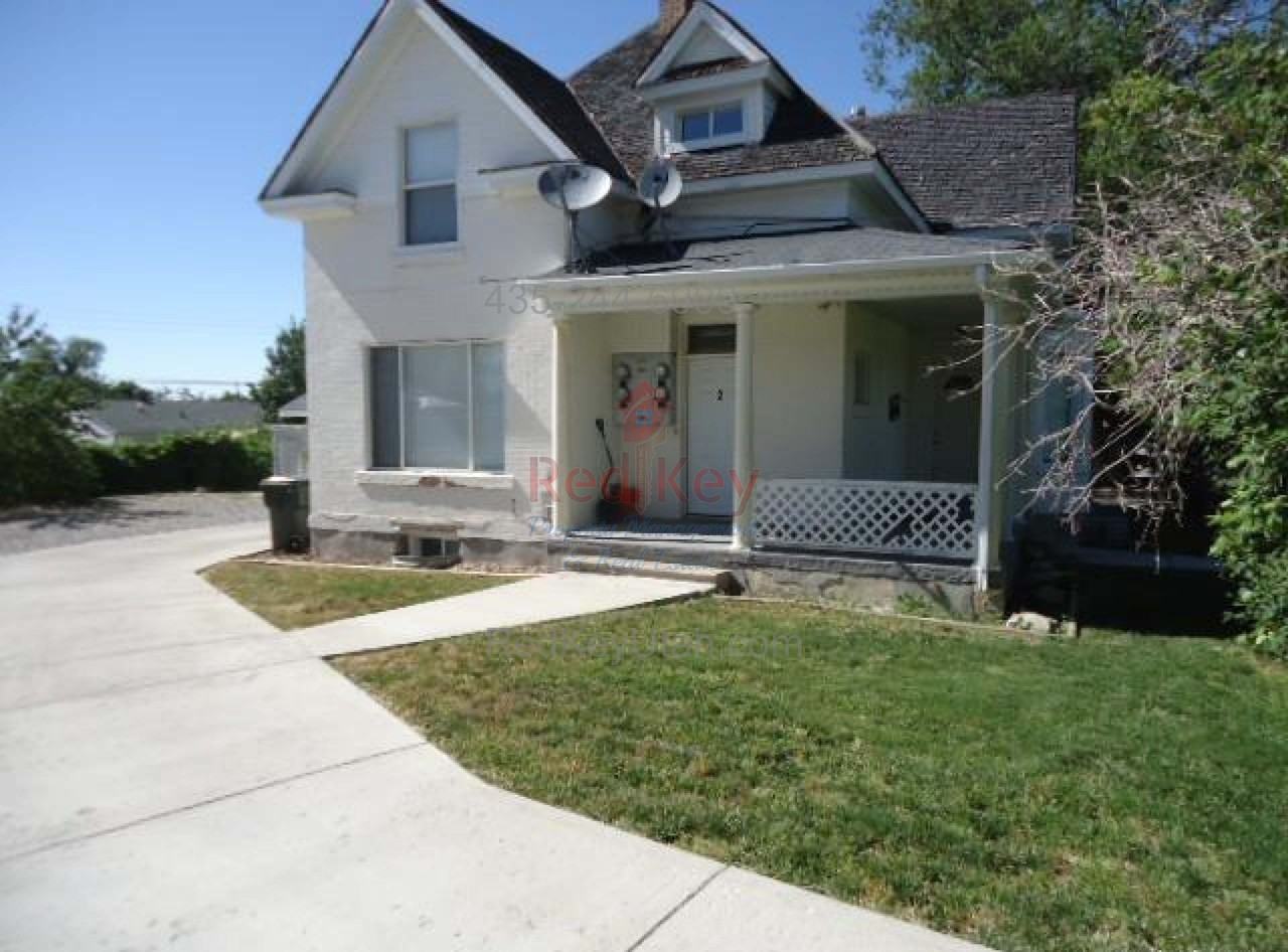 111 N 2Nd St - Photo 4 of 7