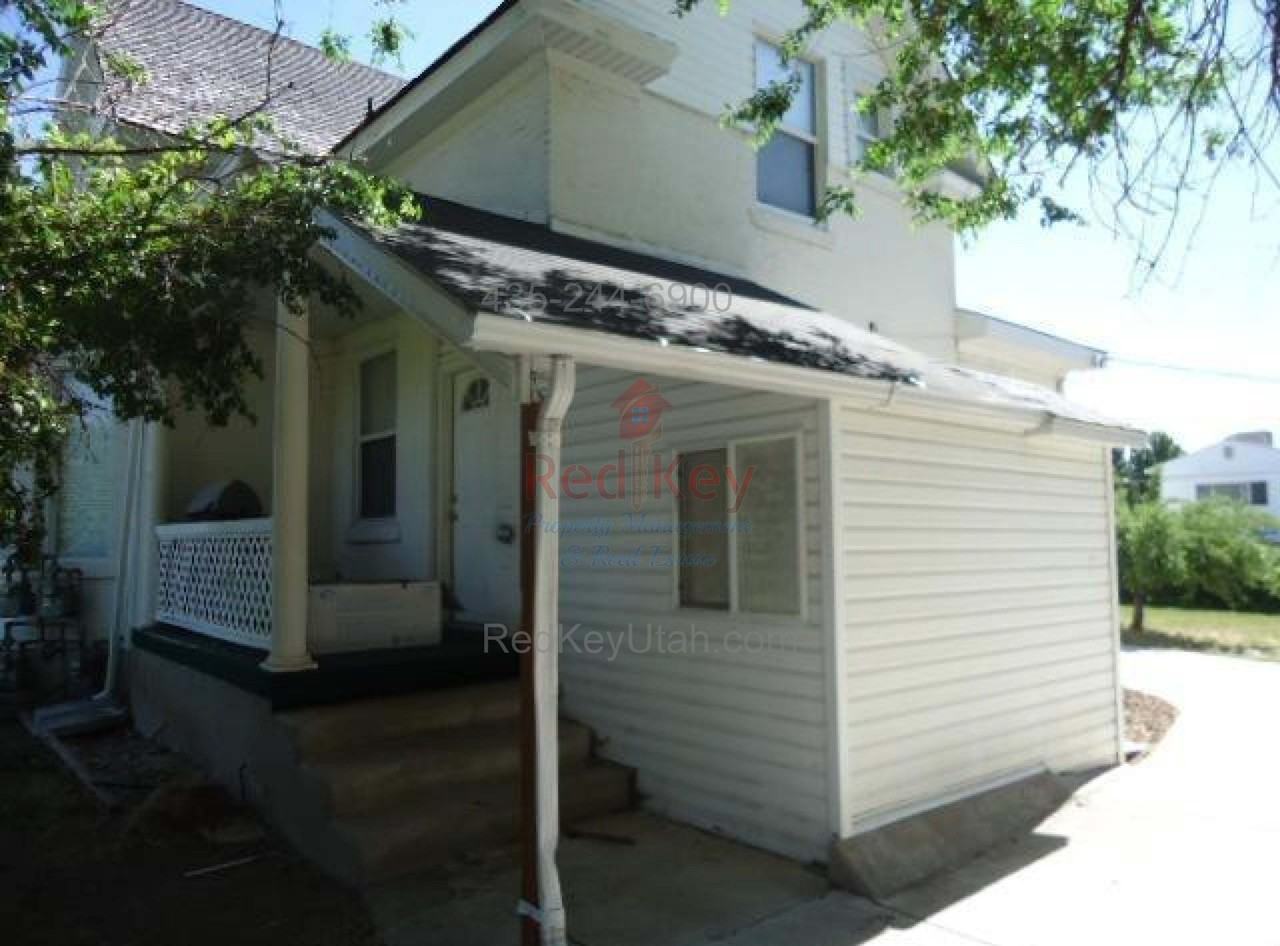 111 N 2Nd St - Photo 7 of 7