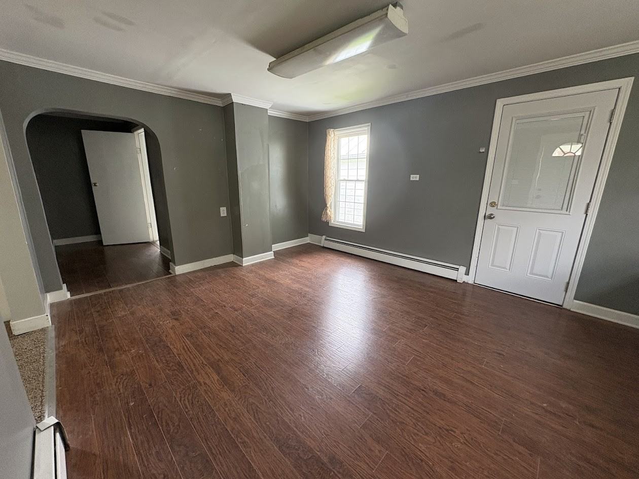 307 W South St