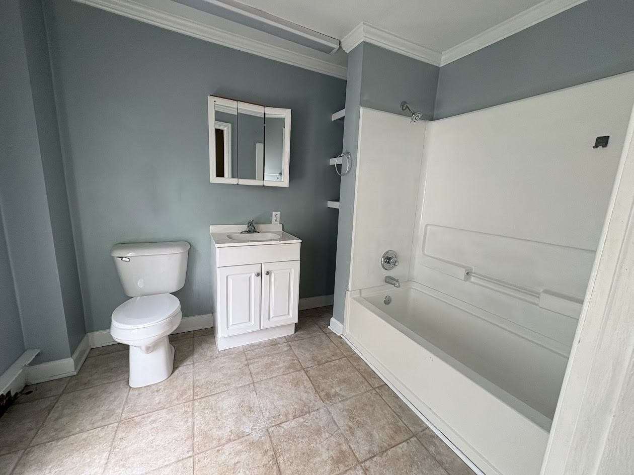 307 W South St - Photo 4 of 18
