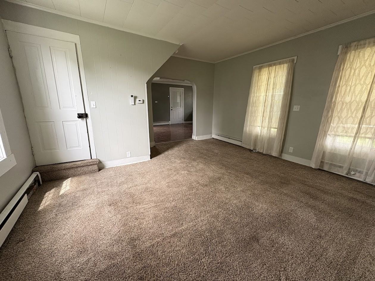 307 W South St - Photo 7 of 18