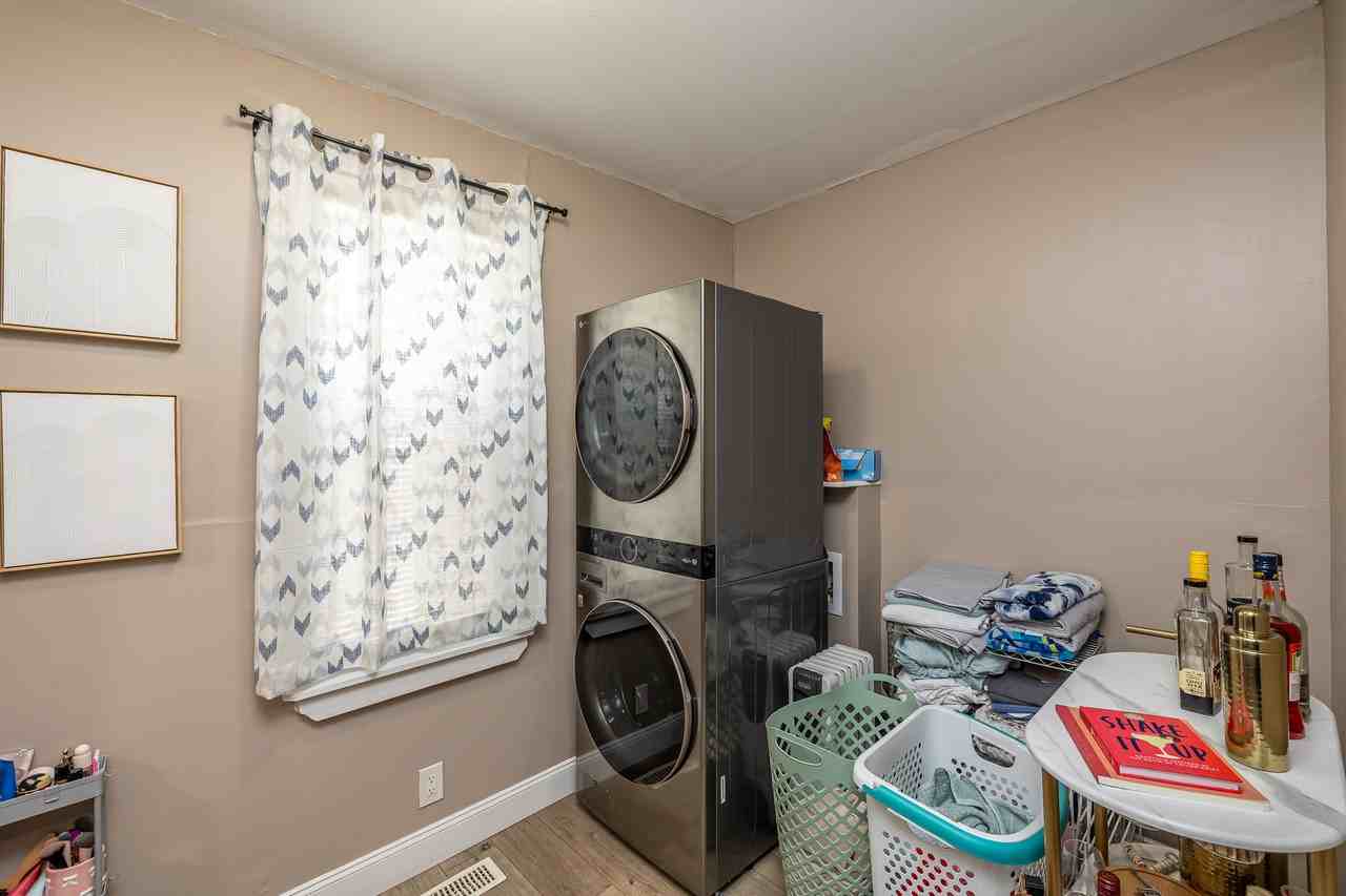 5811 Bridge Ave - Photo 7 of 17