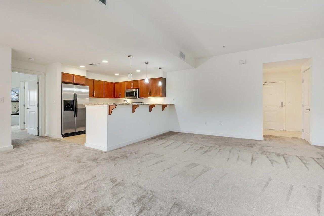 125 Patterson St #209 - Photo 2 of 12