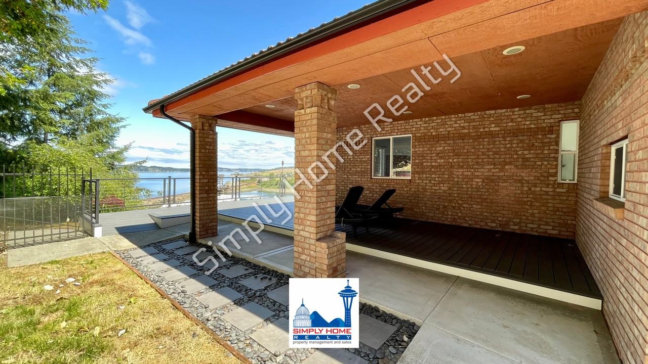 2781 Chambers Point Ct - Photo 4 of 33