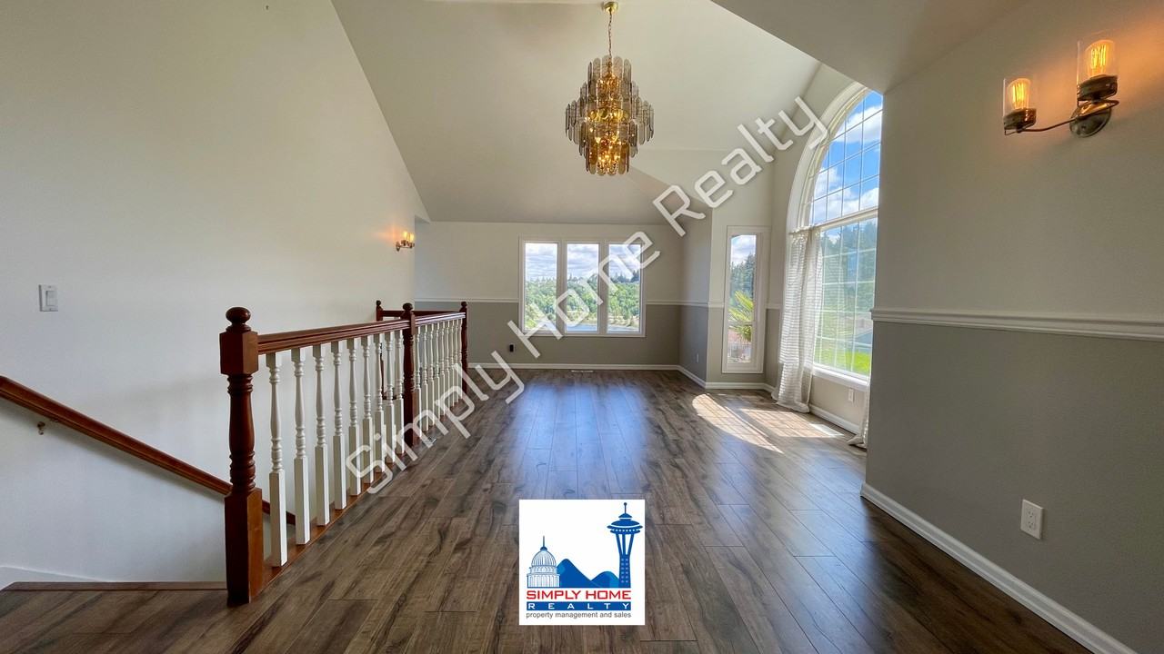 2781 Chambers Point Ct - Photo 7 of 33