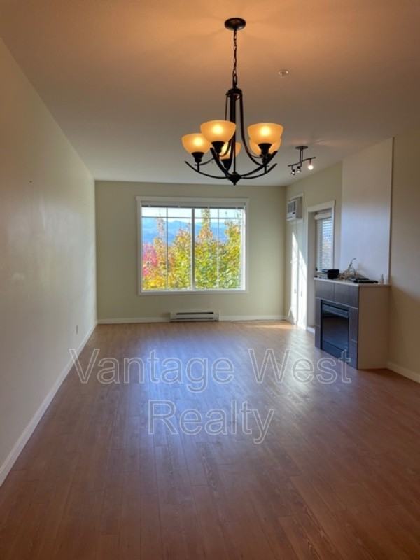 305 Casorso Ranch - Photo 3 of 13