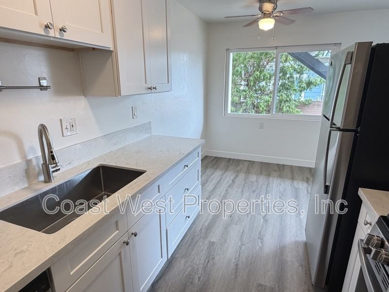 1057 1/2 Missouri St - Photo 7 of 11