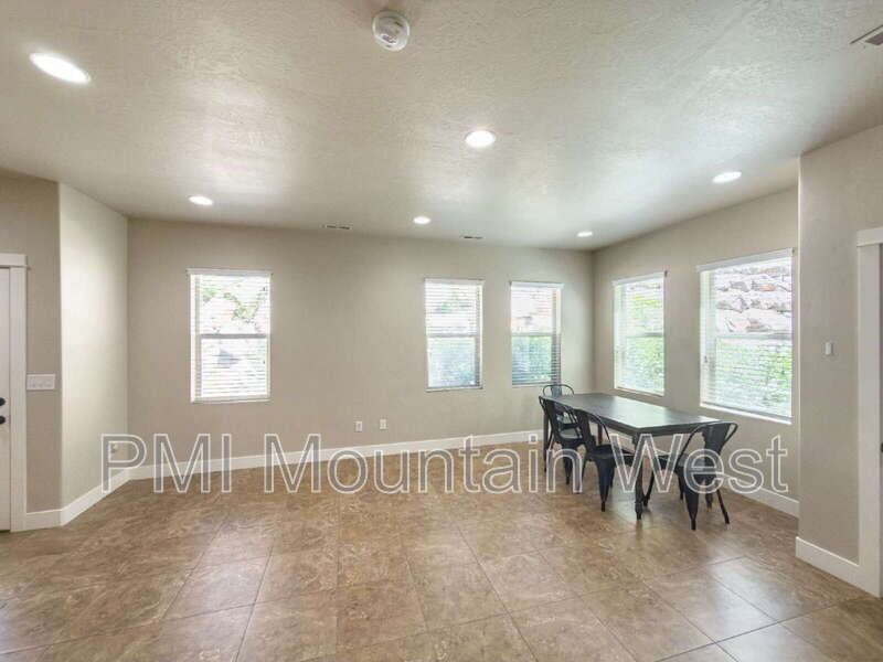 2119 Orchard Pines Loop - Photo 6 of 29