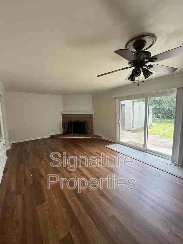 913 Ewell Rd - Photo 5 of 19