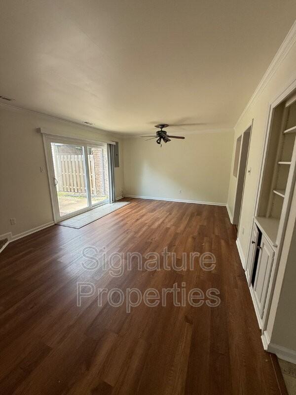 913 Ewell Rd - Photo 7 of 19