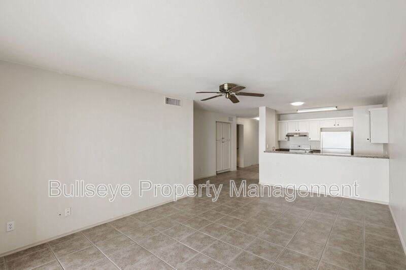 18624 N 93rd Ave - Photo 3 of 25