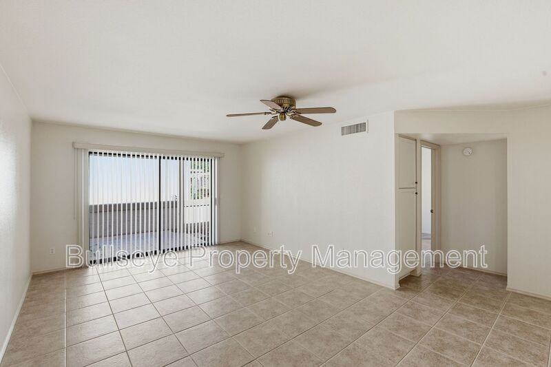 18624 N 93rd Ave - Photo 7 of 25