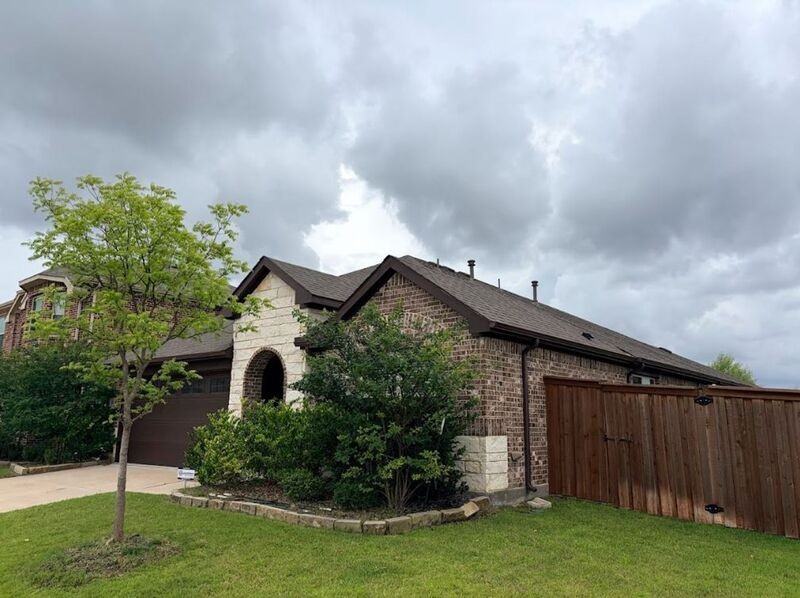 3811 Thomas Plains Dr - Photo 2 of 26
