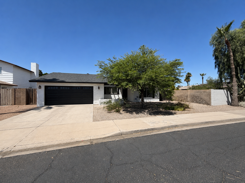 2602 S Saratoga