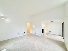1410 Ne 72nd St #3 - Photo 1 of 1
