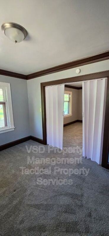 4024 East Blvd #UP - Photo 4 of 30