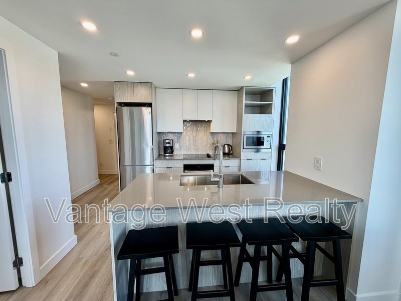 805-1488 Bertram #1106 - Photo 2 of 30