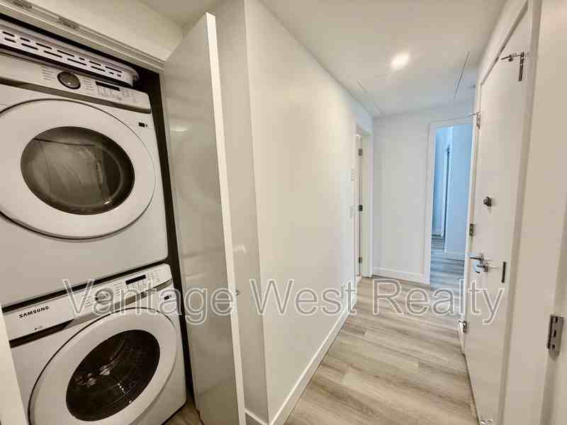 805-1488 Bertram #1106 - Photo 7 of 30