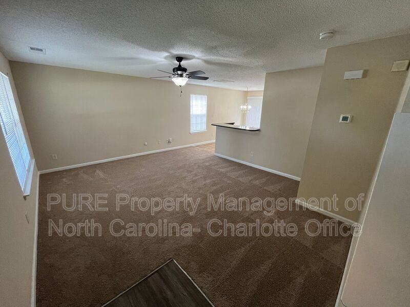 10636 Greatford Ct - Photo 6 of 21