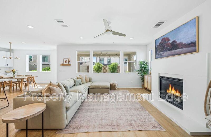 32017 Radiant Dr - Photo 7 of 32