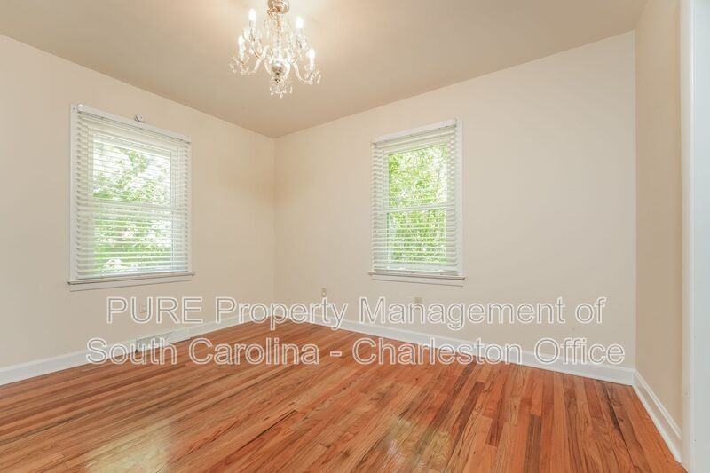 1940 Teakwood Rd - Photo 5 of 26