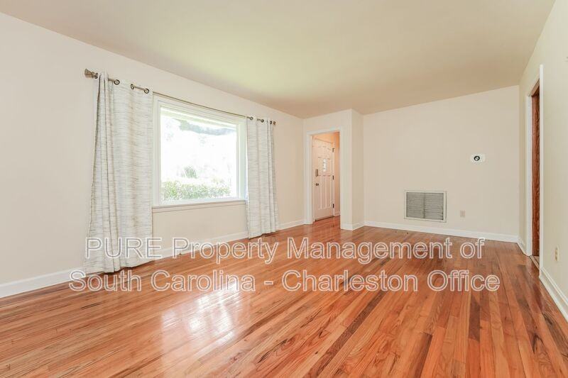 1940 Teakwood Rd - Photo 6 of 26