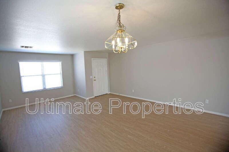 12885 N Tonya St - Photo 3 of 23