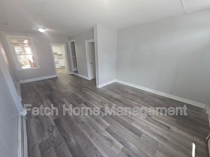 46 N Broad St - Photo 3 of 19