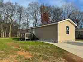 205 Emma St - Photo 1 of 1