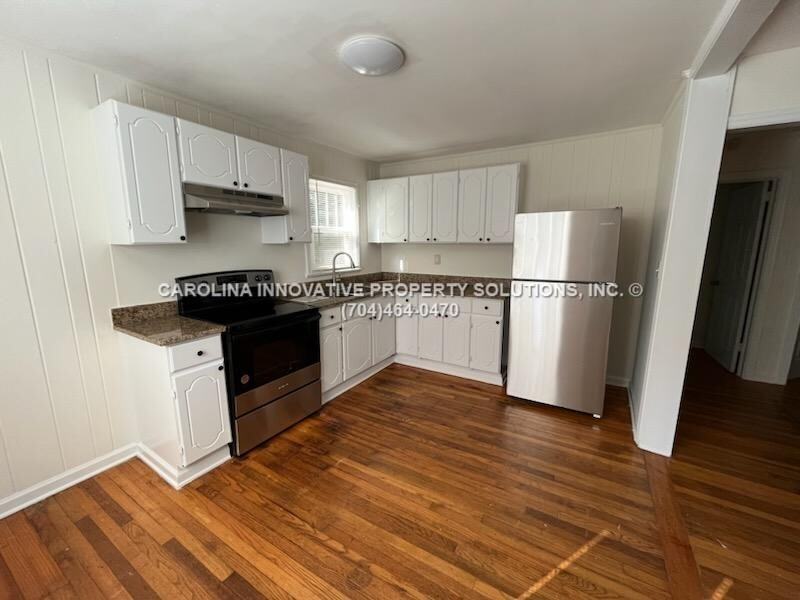 2824 Phillips Ave - Photo 7 of 27