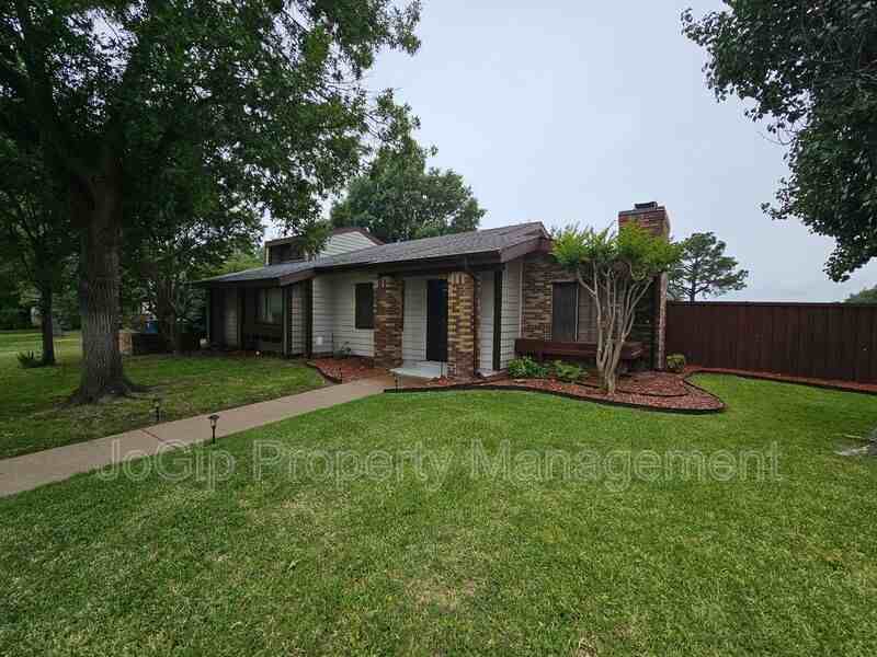 602 Prairie Dell St - Photo 2 of 26